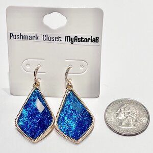 Beautiful Blue Sparkle Gold Outline Teardrop Earrings Gold Tone New Without Tags